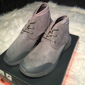 Hawke & Co- Men's Scout Mid Sneaker